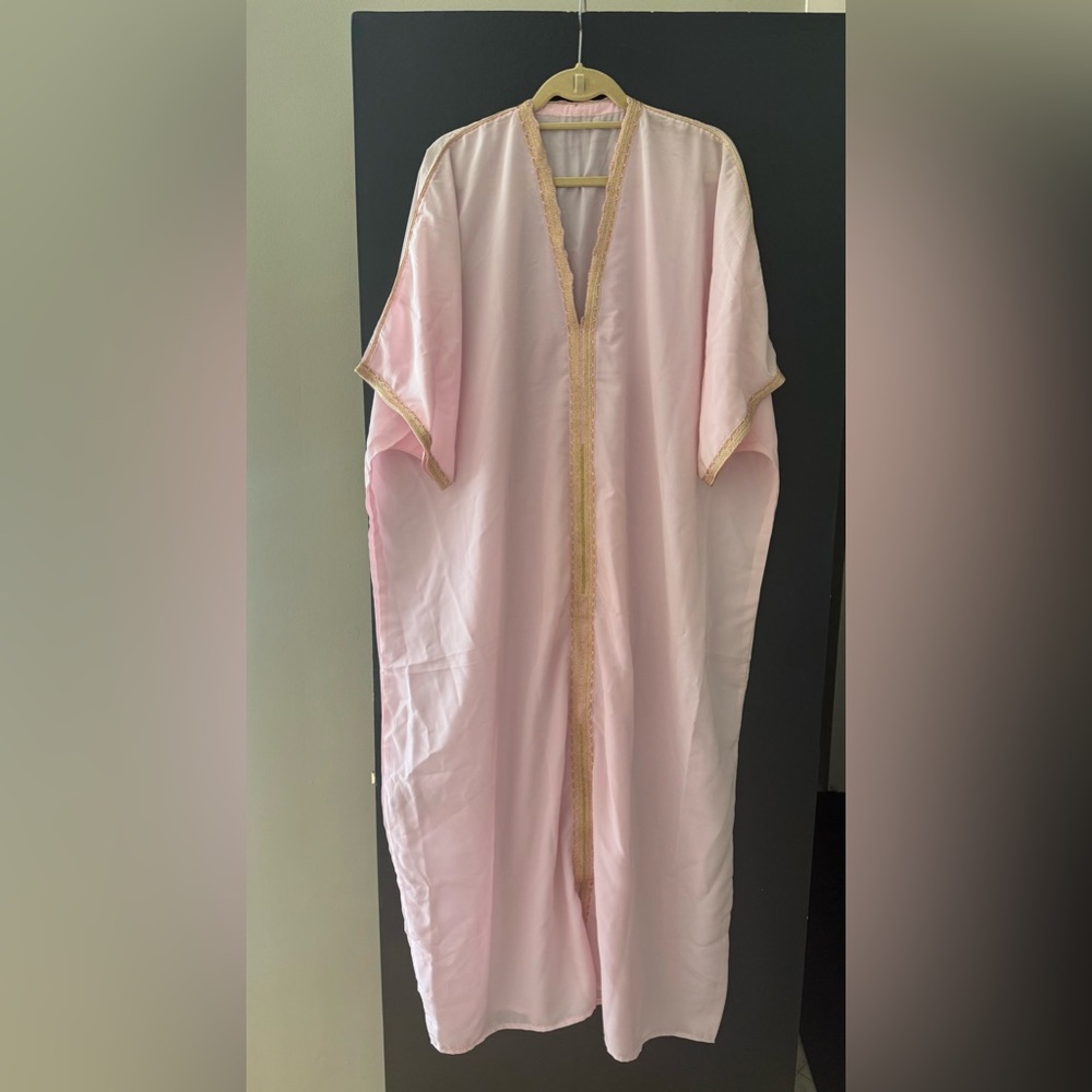 Morocco Kaftan Dress Blush Pink With Gold Embroidery SIZE LARGE